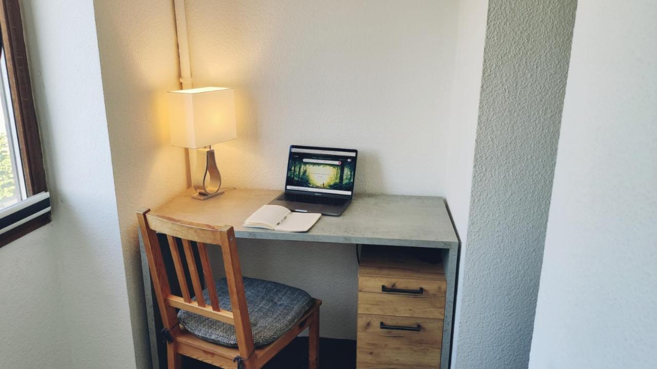 Kleines Aber Feines Apartment ゲルゼンキルヒェン エクステリア 写真
